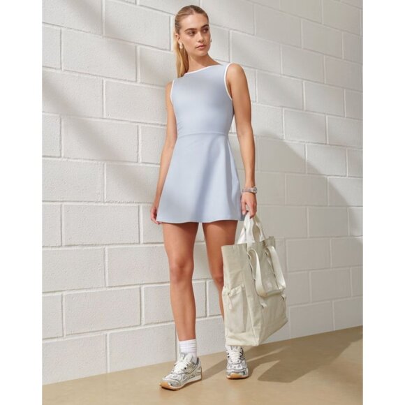 Abercrombie & Fitch YPB Womens Medium SculptFlex Athletic Dress Built In Shorts - Picture 4 of 9